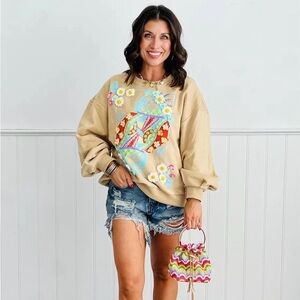 Queen Of Sparkles Tan Sequin Queen Card Floral Sweatshirt size small
